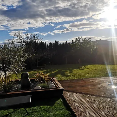 VILLA AVEC PISCINE à 15 min de LYON *